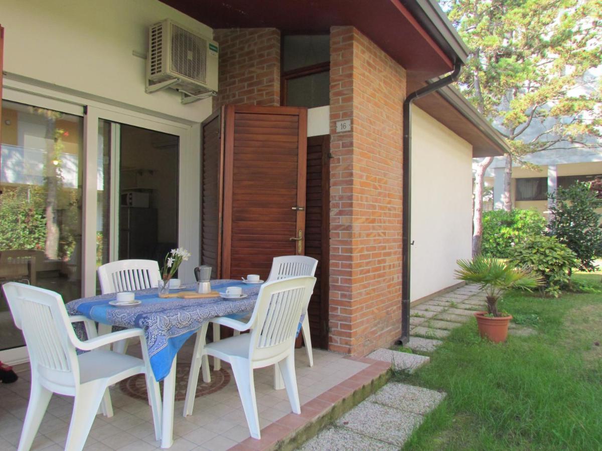 Villa Raffaella Bibione Bagian luar foto
